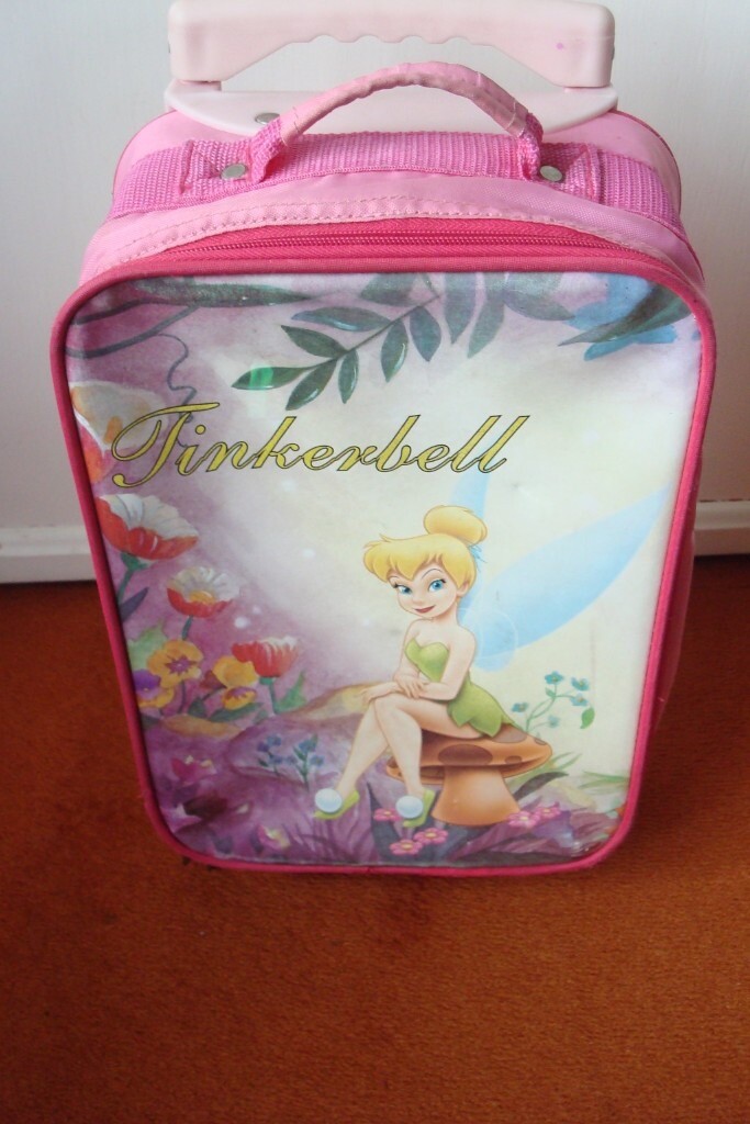 girls pull along case